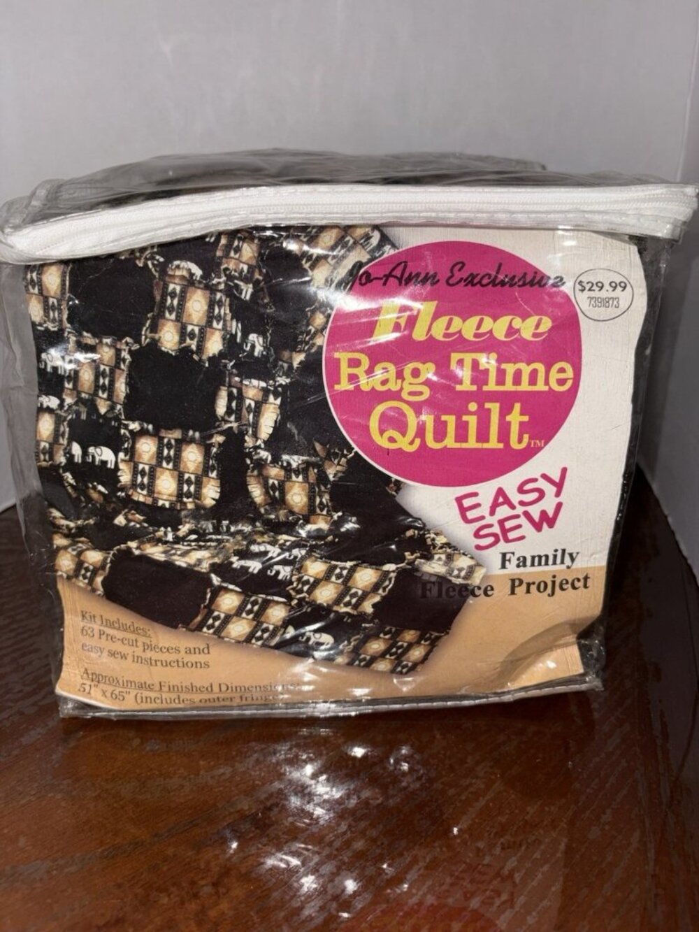 Jo-Ann Exclusive Fleece Rag Time Quilt Easy Sew 63 Pre-cut Pieces Elephants VTG